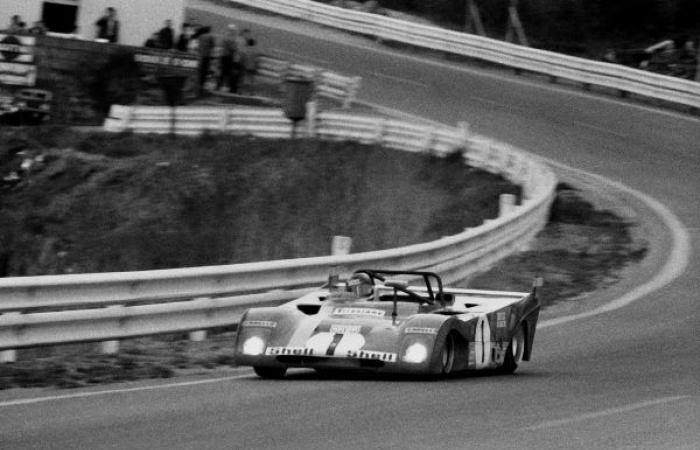 JACKY ICKX SOUFFLE… 80 BOUGIES CE 1ER JANVIER 2025