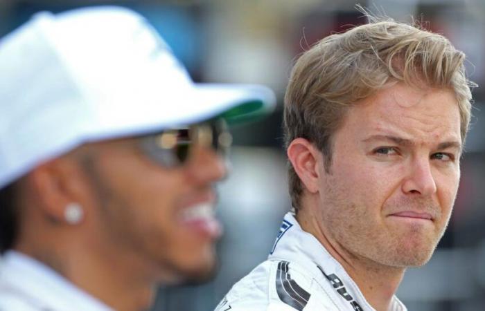 La fouille de Rosberg à Hamilton quitte Mercedes