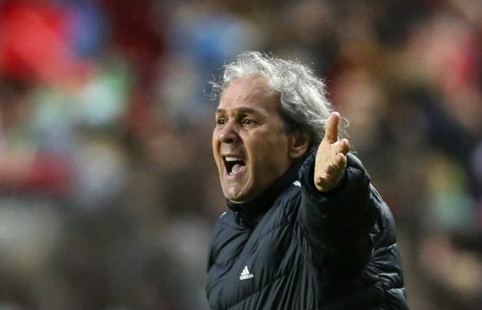 Rabah Madjer pointe un gros problème en sélection