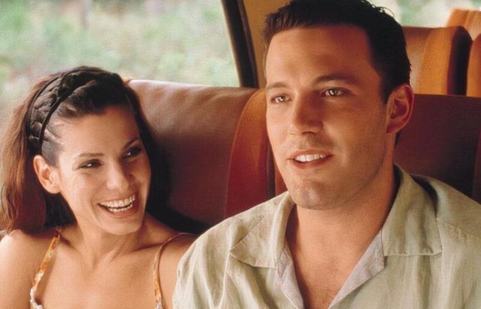 La comédie romantique sous-estimée de 25 ans de Sandra Bullock et Ben Affleck trouve une nouvelle maison de streaming