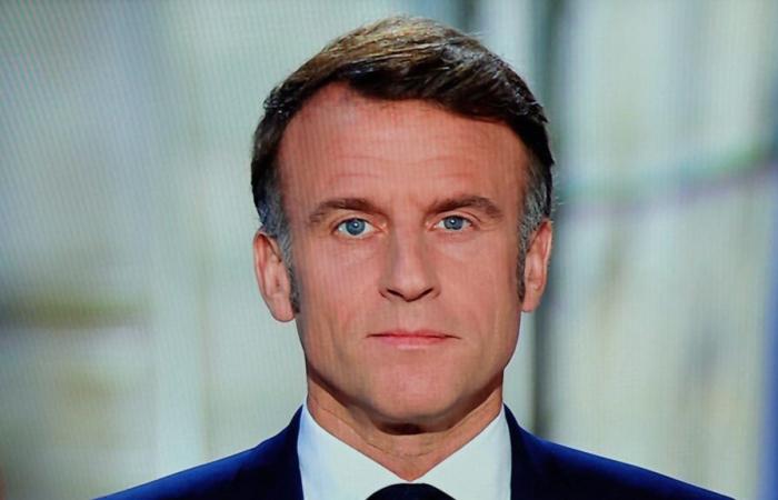 les réactions de la classe politique après les vœux d’Emmanuel Macron