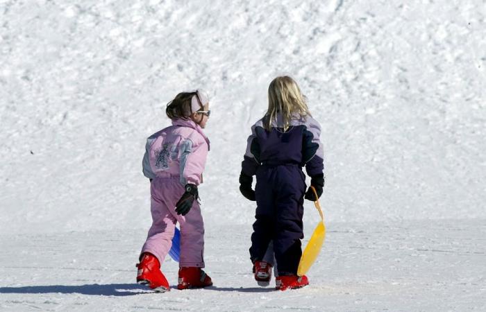 une fillette de 3 ans grièvement blessée dans une station de ski du Doubs