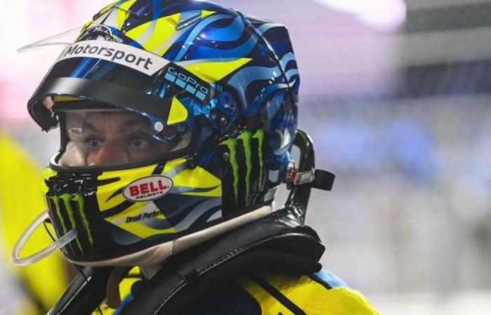 Valentino Rossi annonce un retour plus marqué au paddock en 2025