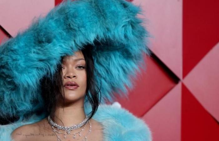 Rihanna annonce qu’elle ne boira pas toute l’année en 2025