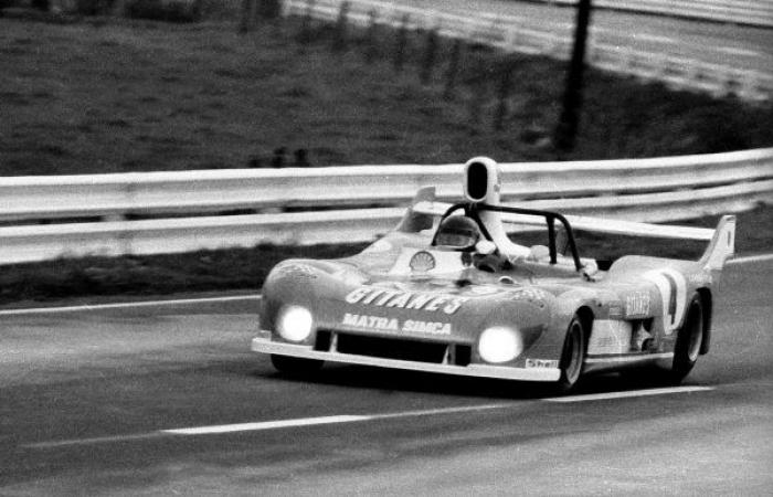 JACKY ICKX SOUFFLE… 80 BOUGIES CE 1ER JANVIER 2025