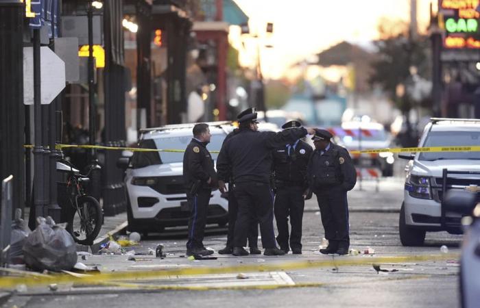 Un véhicule fonce dans la foule, au moins 10 morts et 35 blessés