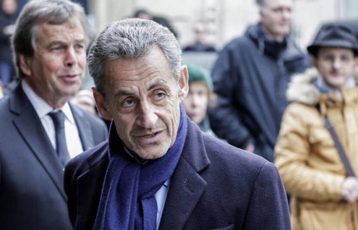 Comment Nicolas Sarkozy a-t-il pu se rendre aux Seychelles alors qu’on lui a ordonné de porter un bracelet électronique ? – Libération