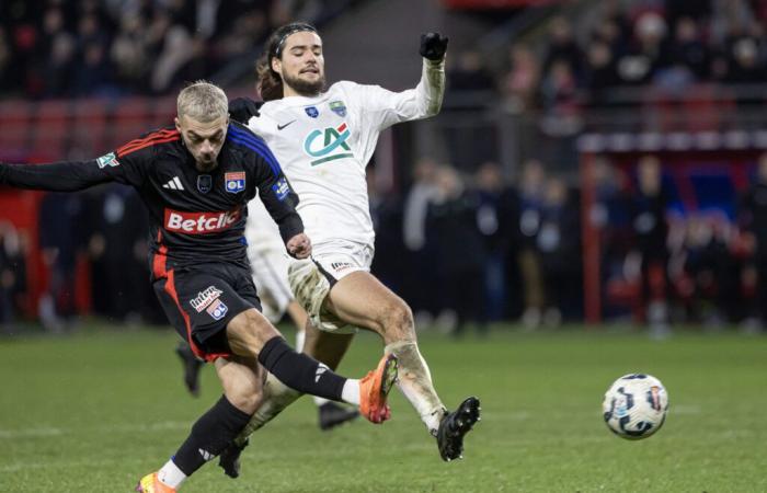 Mikautadze répond aux rumeurs sur son avenir à l’OL