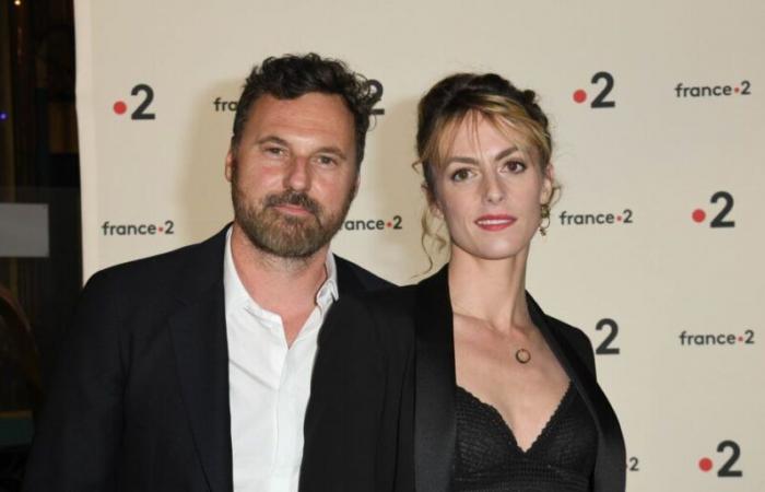 Bruce Tessore (Achille) était en couple avec Sara Mortensen (Astrid et Raphaëlle) depuis presque 10 ans !