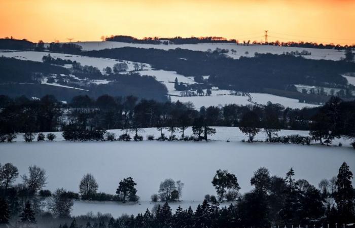 Neige et glace à l’approche de la Normandie