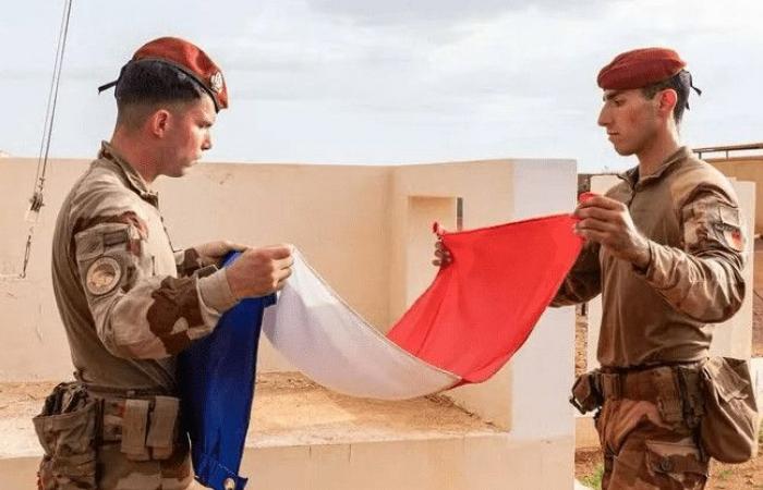 la base militaire française sera livrée en janvier