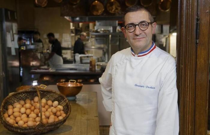 At Mont-Saint-Michel, who is the chef Christophe Pacheco who joined La Mère Poulard?