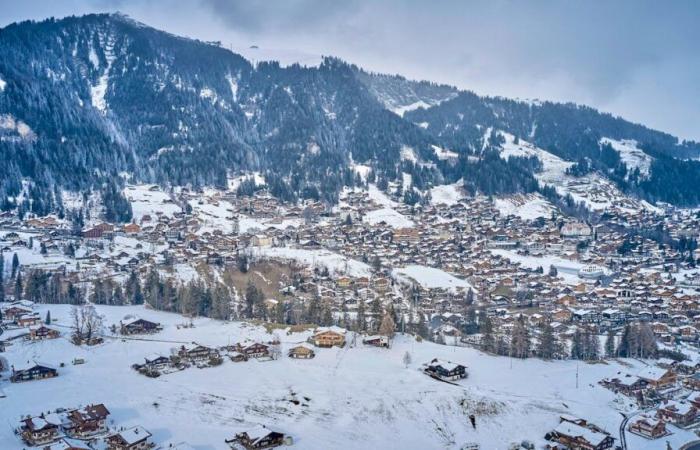 Un skieur agressé sur une piste de ski à Adelboden