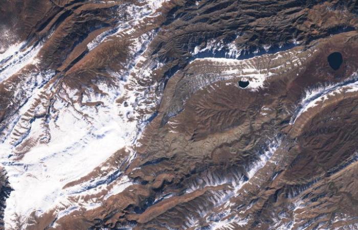 Images satellite et hauteurs des récentes chutes de neige enregistrées au Maroc