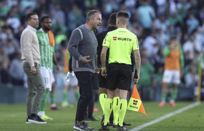 Le patron des arbitres espagnols évoque l’expulsion de Hansi Flick – Espagne – Barcelone