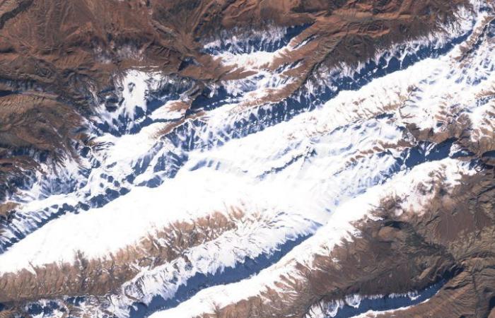 Images satellite et hauteurs des récentes chutes de neige enregistrées au Maroc