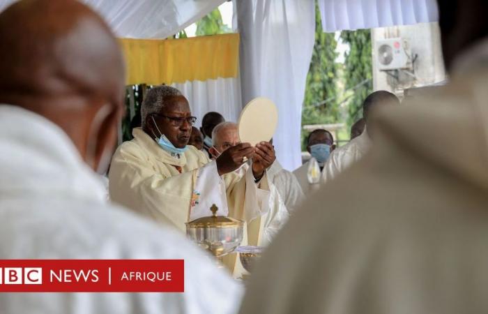 L’Église catholique tourne-t-elle le dos à Paul Biya ?