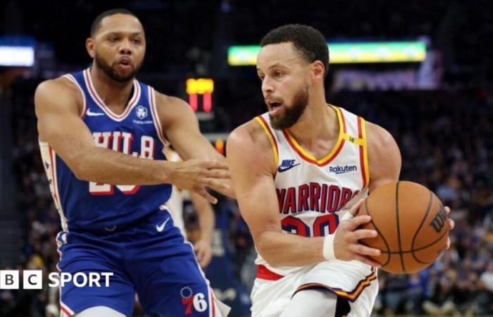 Stephen Curry entre dans l’histoire alors que les Golden State Warriors mettent en déroute les 76ers de Philadelphie