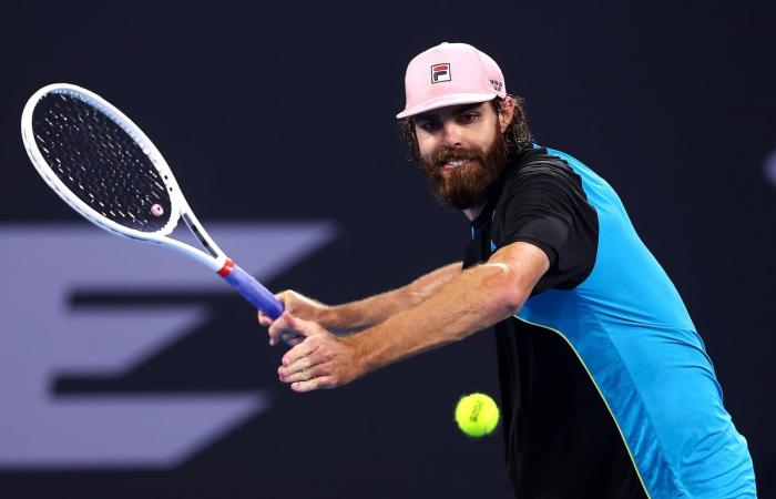 Noval Djokovic battu par Reilly Opelka, au gros service, en quarts de finale du Brisbane International