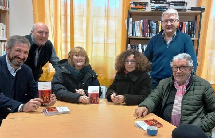 Le village est-il devenu le centre de l’univers néo-surréaliste ?