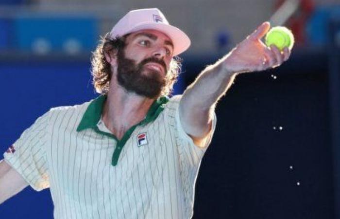 Opelka renverse Djokovic et affrontera Mpetshi Perricard