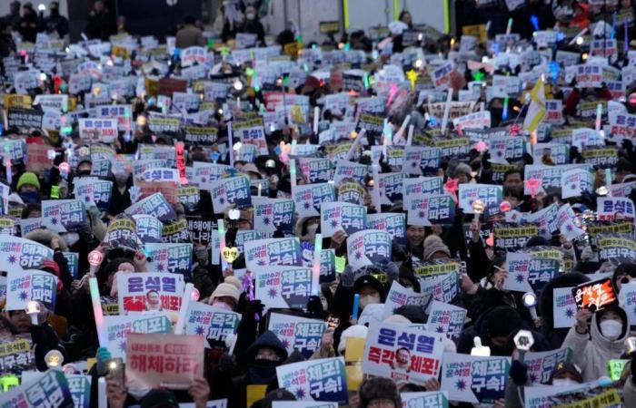 En Corée du Sud, nouvelles manifestations au lendemain d’une première tentative infructueuse d’arrestation du président Yoon Suk Yeol