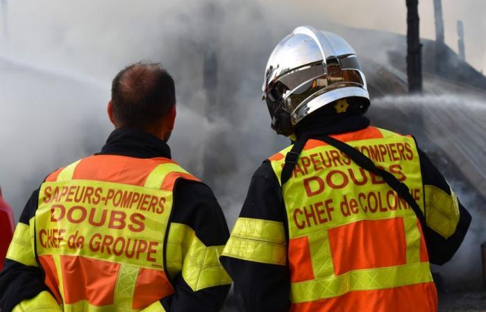 Un homme de 81 ans décède dans un violent incendie d’appartement à Besançon