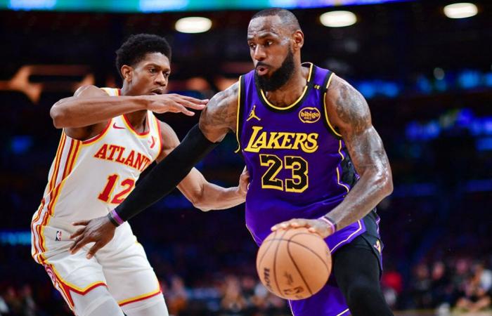 LeBron ajoute à ses réalisations statistiques alors que les Lakers dominent les Hawks