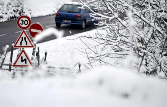 Une perturbation apportant neige et verglas traverse le nord de la France : Actualités