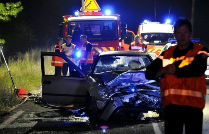 Trois blessés graves dans une violente collision entre deux voitures