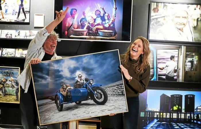 le photographe Franck Betermin et la vieille Denise rendent hommage à Concarneau