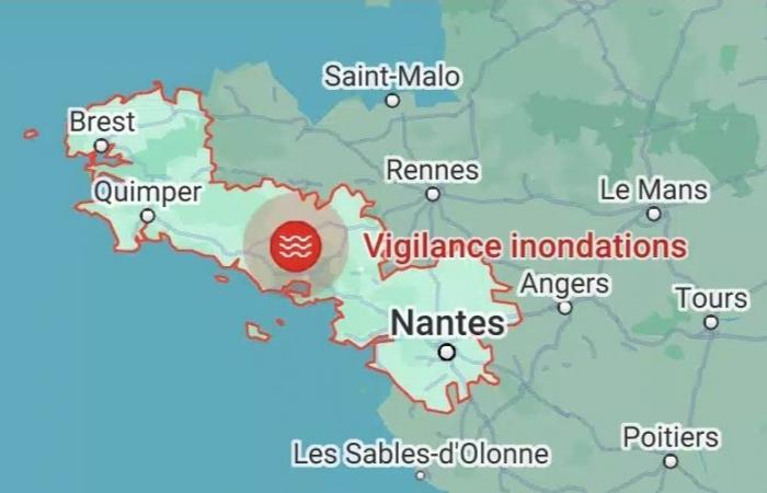 flood alert for part of France including Loire-Atlantique and Finistère