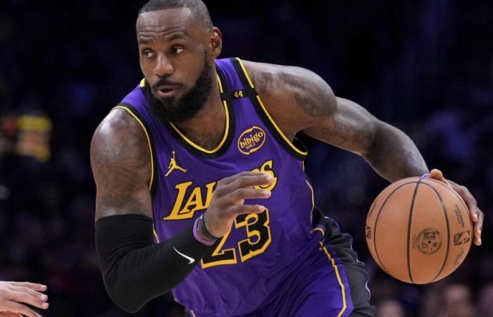 LeBron James bat le record de Michael Jordan pour les matchs à 30 points avec son 563e