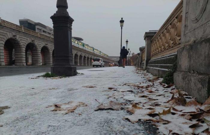 Paris et l’Île-de-France placées en alerte orange neige-verglas, avant un changement radical