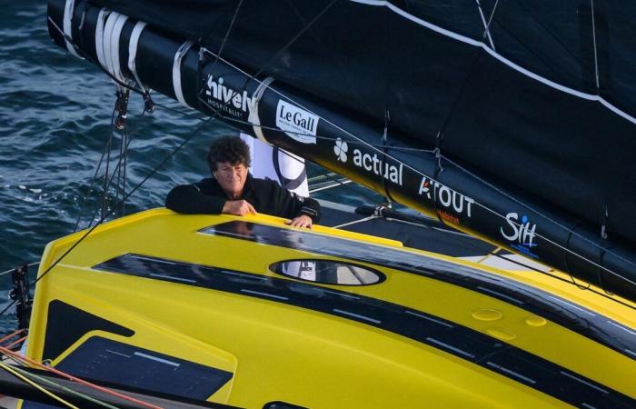 Jean Le Cam premier skipper d’un Imoca à dérives droites à franchir le Cap Horn