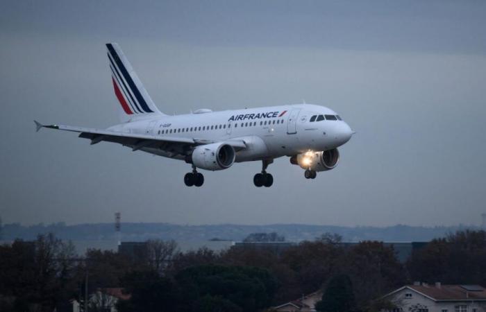 Un vol d’Air France contraint de faire demi-tour en urgence après un problème de pressurisation