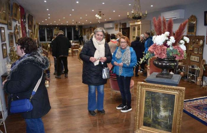 Deux brocantes ouvrent en même temps dans ce village de l’Orne