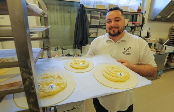 quand les enfants tirent les fèves pour une galette des rois exceptionnelle