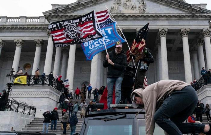 Biden appelle à ne pas « oublier » l’assaut du Capitole du 6 janvier