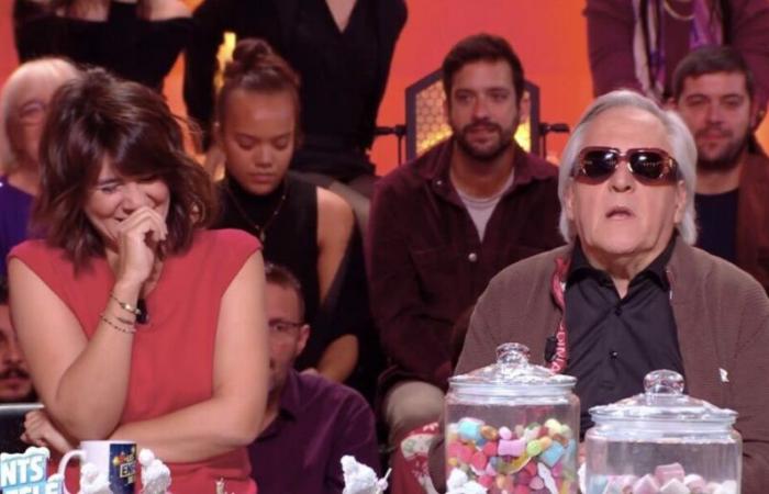 Gilbert Montagné revient sur sa chute de 2 mètres à cause d’un fan, Estelle Denis éclate de rire (VIDEO)