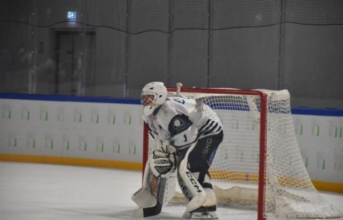 revivez le match de hockey sur glace entre Neuilly-sur-Marne et Dunkerque, joué à la patinoire de Dreux