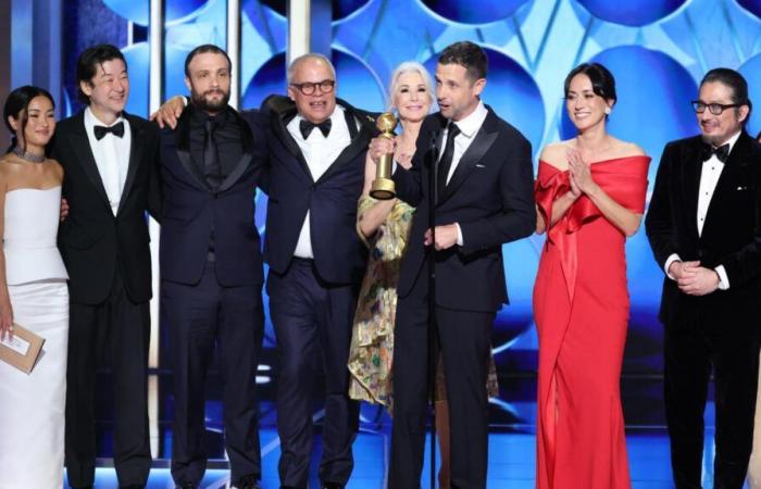 “Shōgun” remporte le prix de la meilleure série télévisée dramatique aux Golden Globes 2025