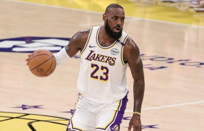 Le roi James figurera-t-il dans la rencontre Lakers vs Rockets de ce soir ?