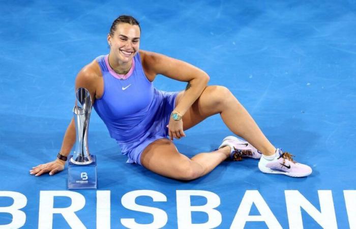 La n°1 Sabalenka retient Polina Kudermetova pour remporter le titre de Brisbane