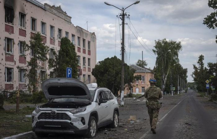 Nouvelle offensive ukrainienne dans la région de Koursk, Zelensky compte sur Trump