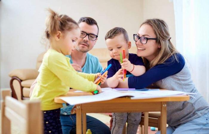 Tous les parents doivent arrêter de faire cela devant leurs enfants, disent les experts