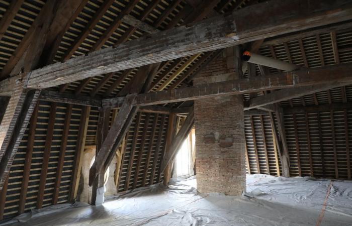 la restauration du château de Nontron avance lentement mais sûrement