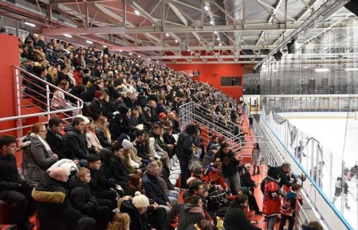 En images : revivez le match de hockey sur glace entre Neuilly-sur-Marne et Dunkerque, joué à la patinoire de Dreux