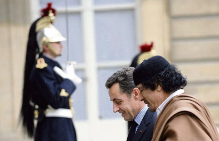 avant le procès Kadhafi, la défense de l’ancien président vue par ceux qui ont révélé l’affaire