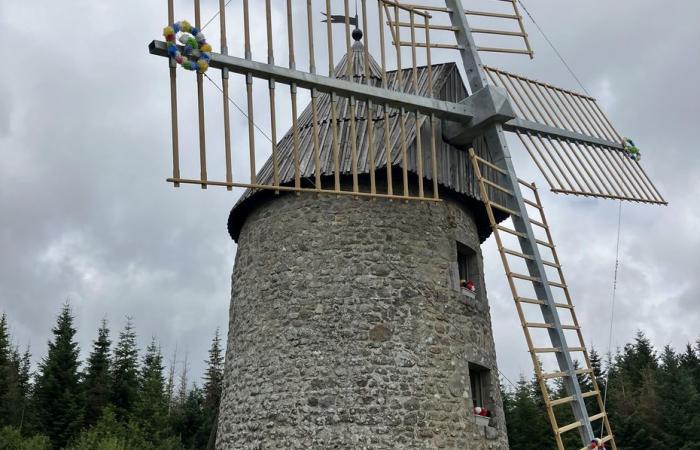 « Est-ce le dernier moulin à vent de Corrèze ? L’incroyable reconstruction de ce patrimoine qui avait perdu ses ailes